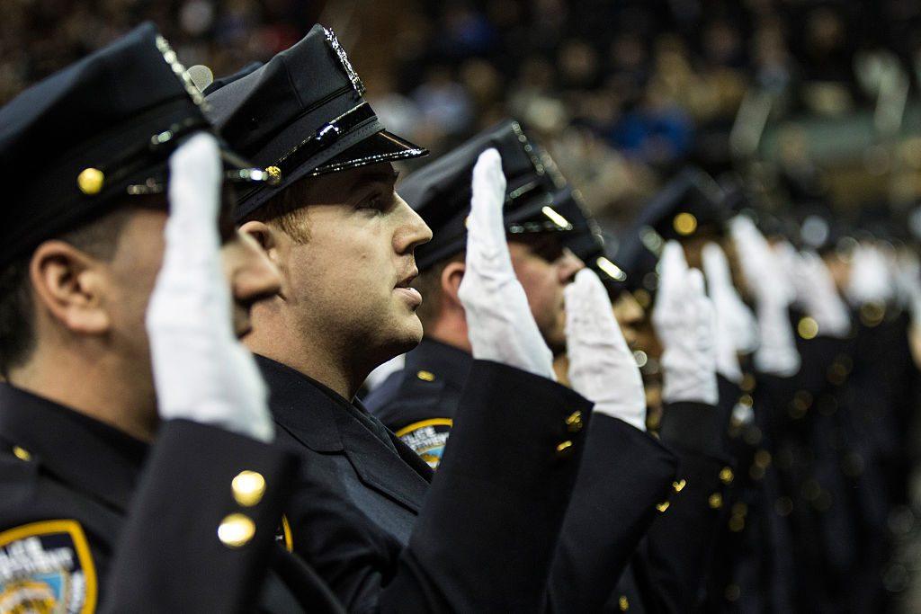 10 States That Pay Police Officers the Highest (and Lowest) Salaries