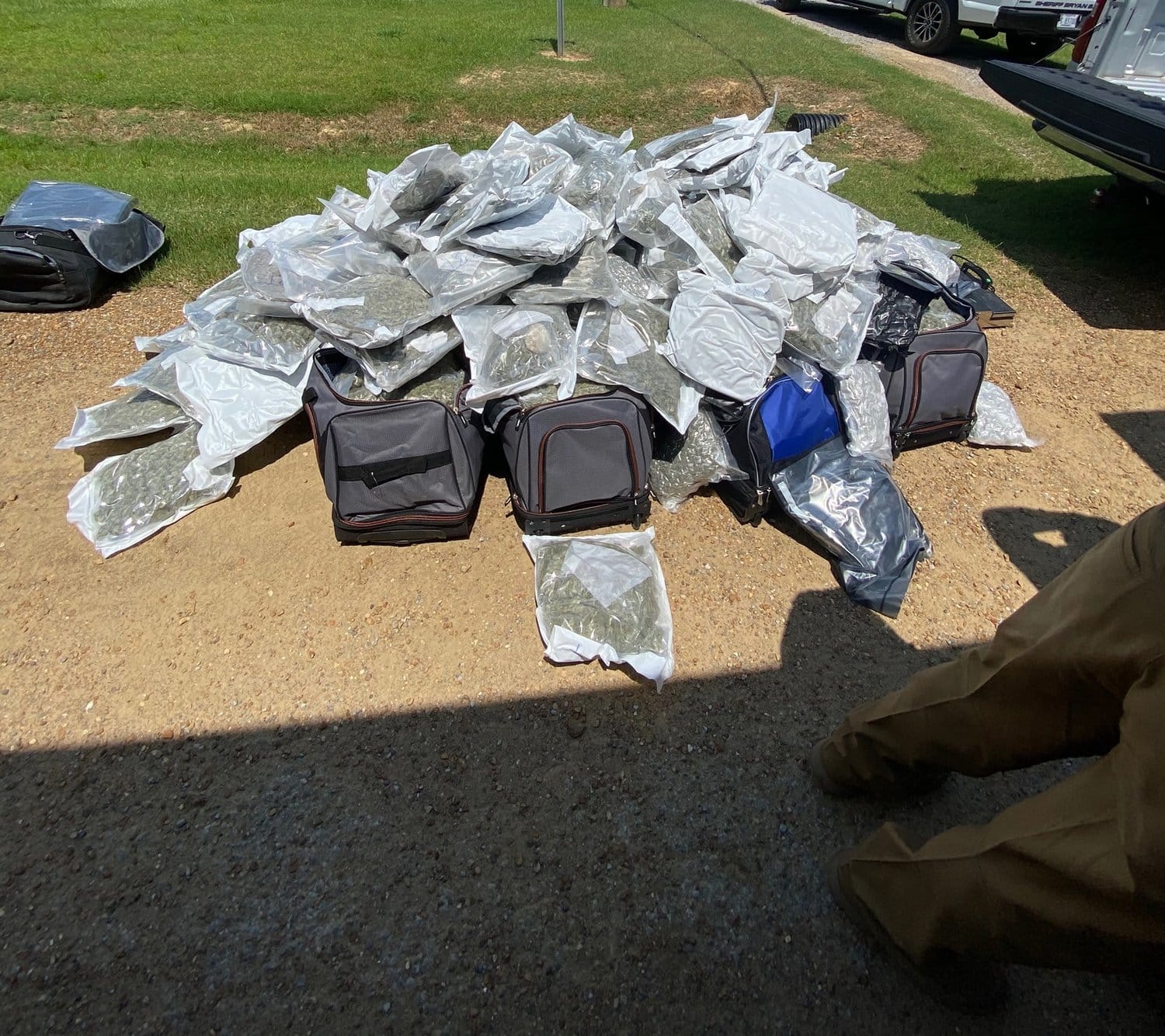 400 pounds of pot seized by police