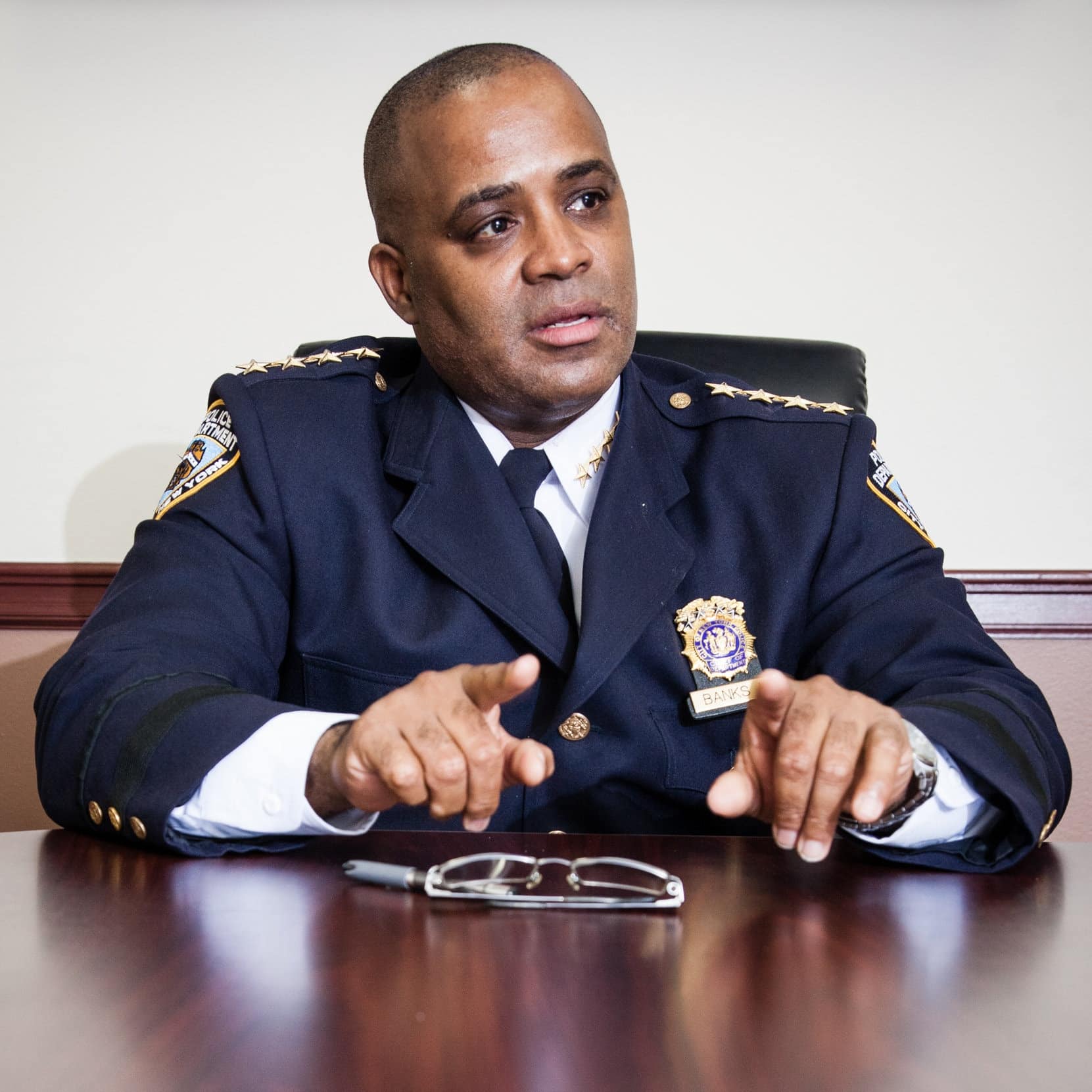 A Top New York Police Official, Set to Become Brattons Deputy, Quits ...