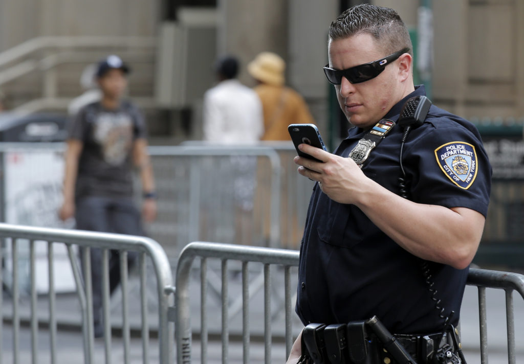 Can police use cellphone location data without a warrant ...