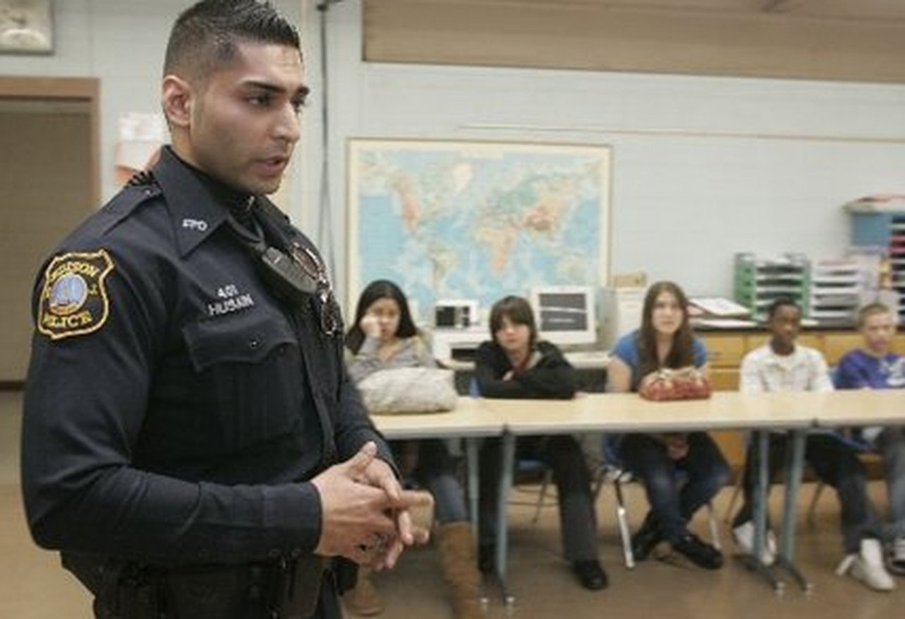 Edison junior police academy offered this summer for middle