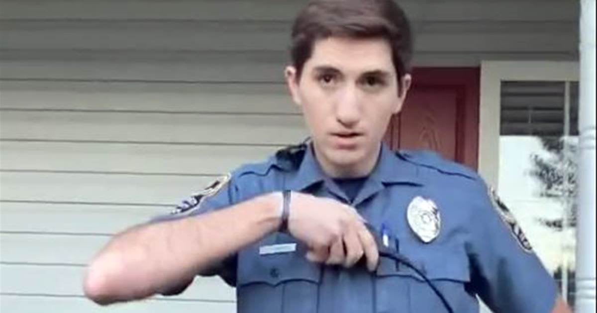Georgia officer fired after video shows him using stun gun woman during ...