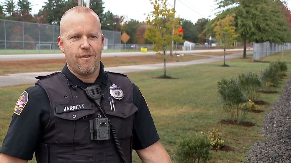 Maine police officers grow out beards for good cause