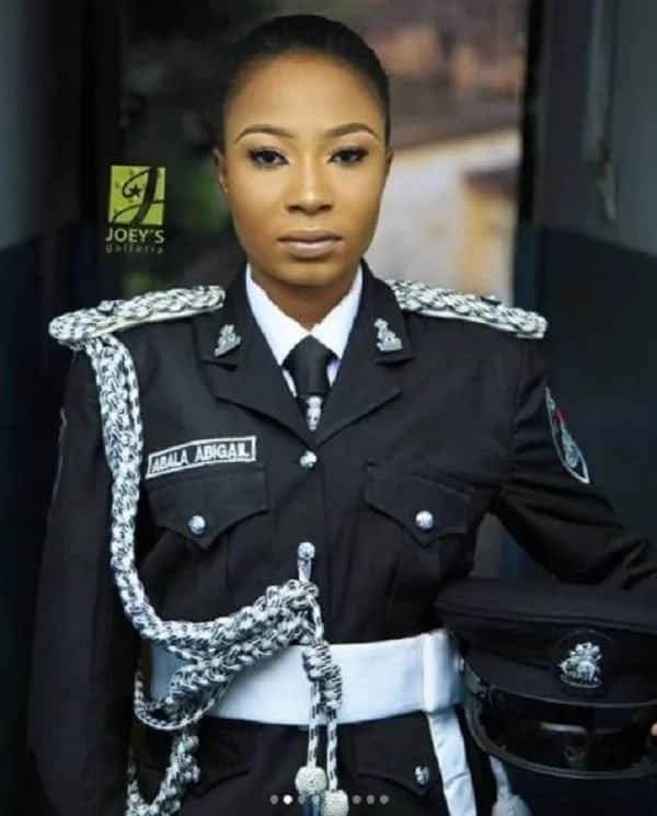 Meet Nigerian female police officer that just graduated from police ...