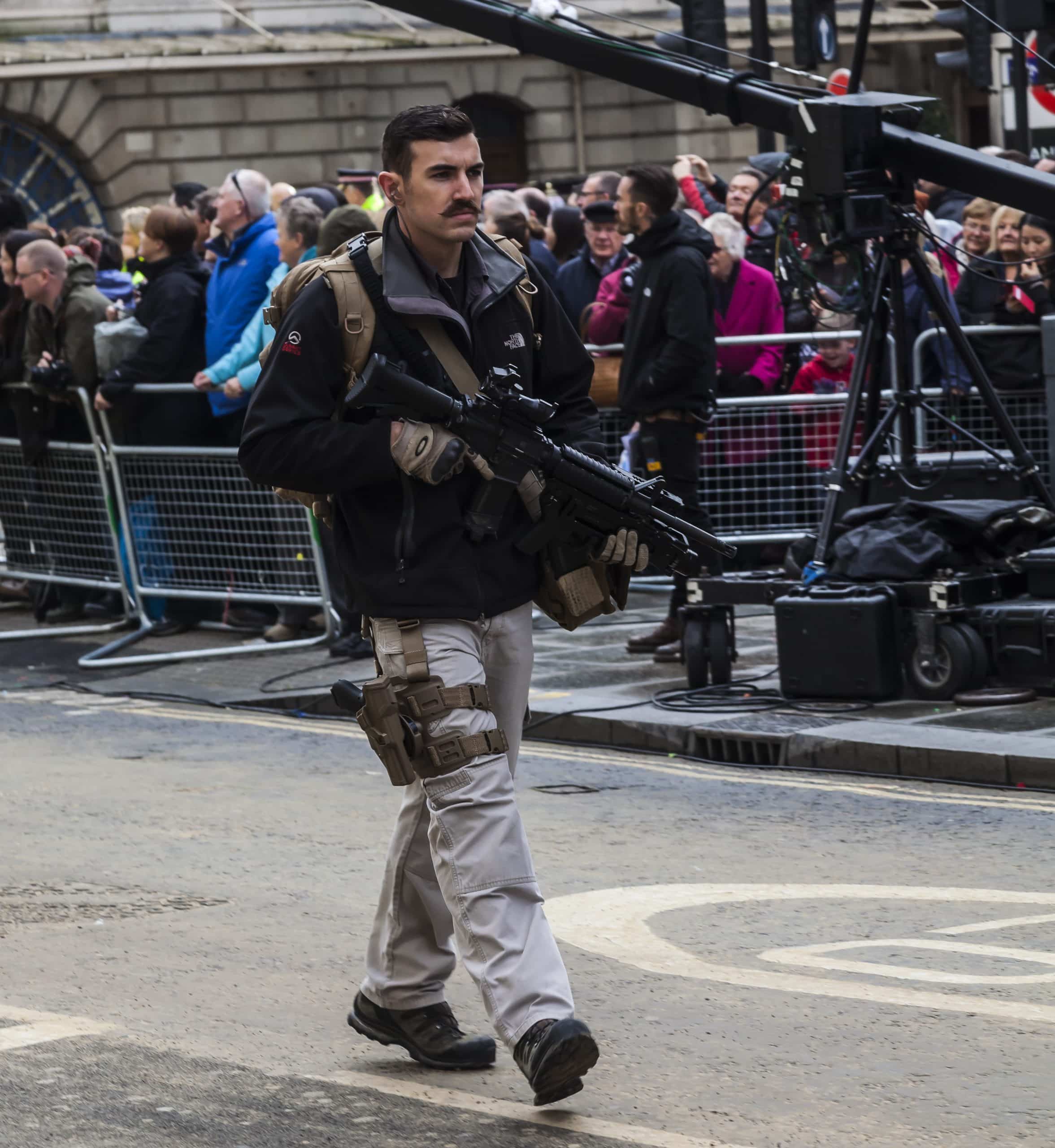 Member of the Royal Military Police Reserves Close Protection Squad ...