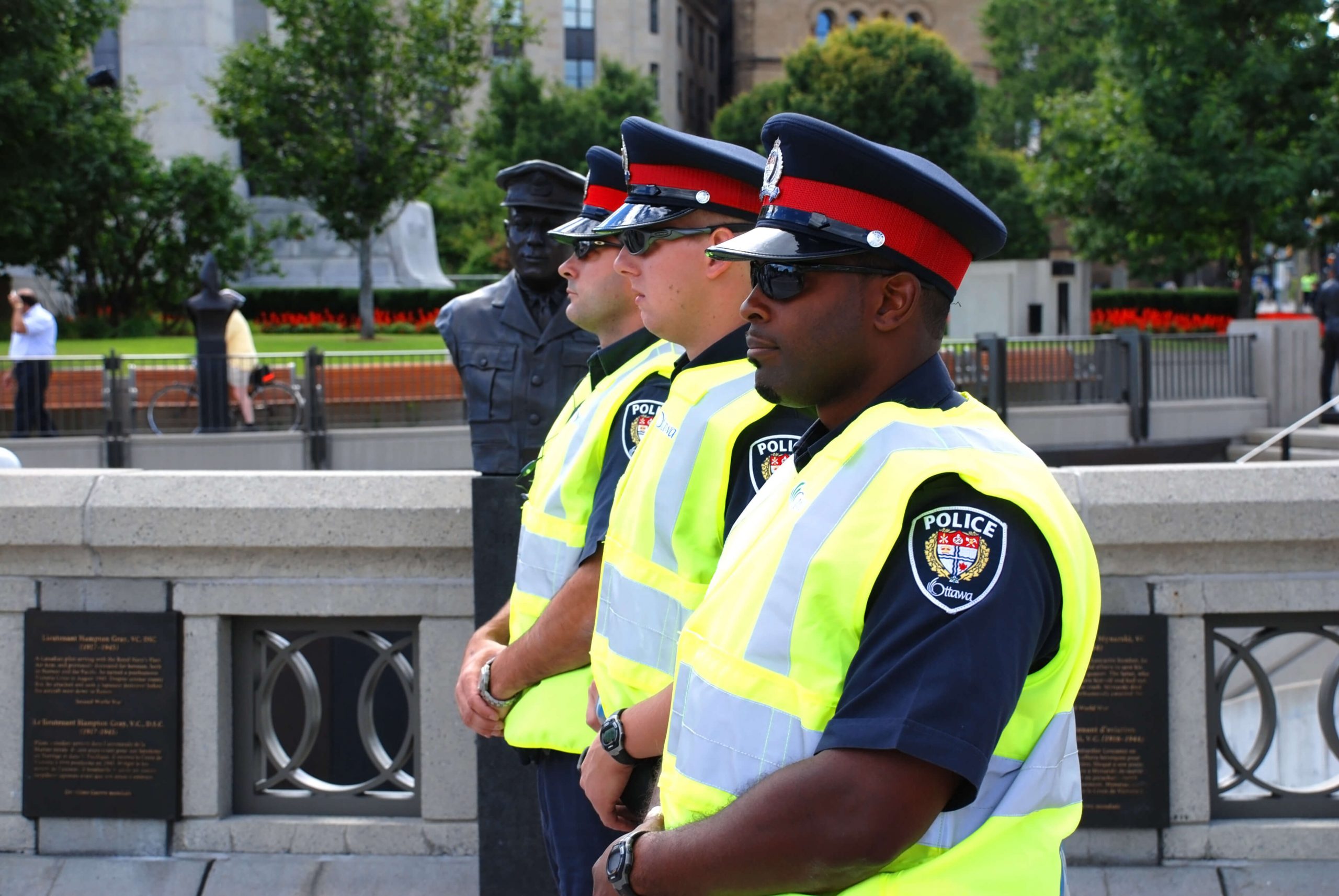 Police Officer Courses &  Training Programs, Police Officer Salary Canada