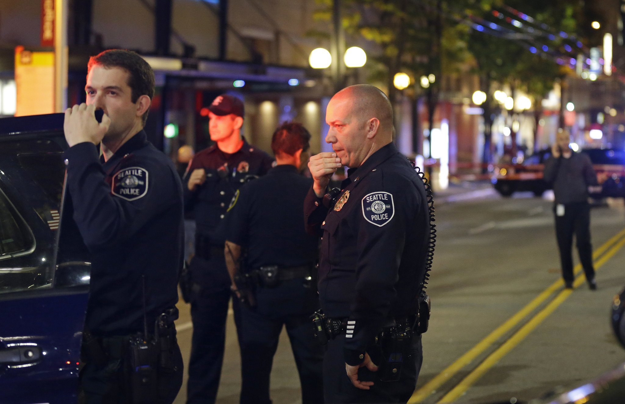 Police searching for gunman in Seattle shooting that ...