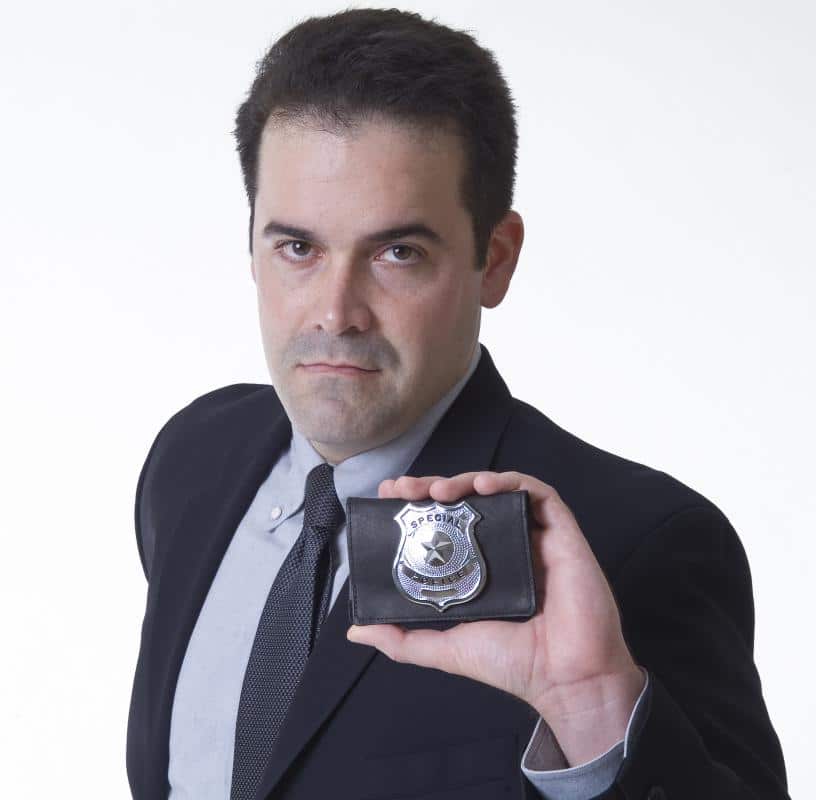 What Does a Police Detective Do? (with pictures)